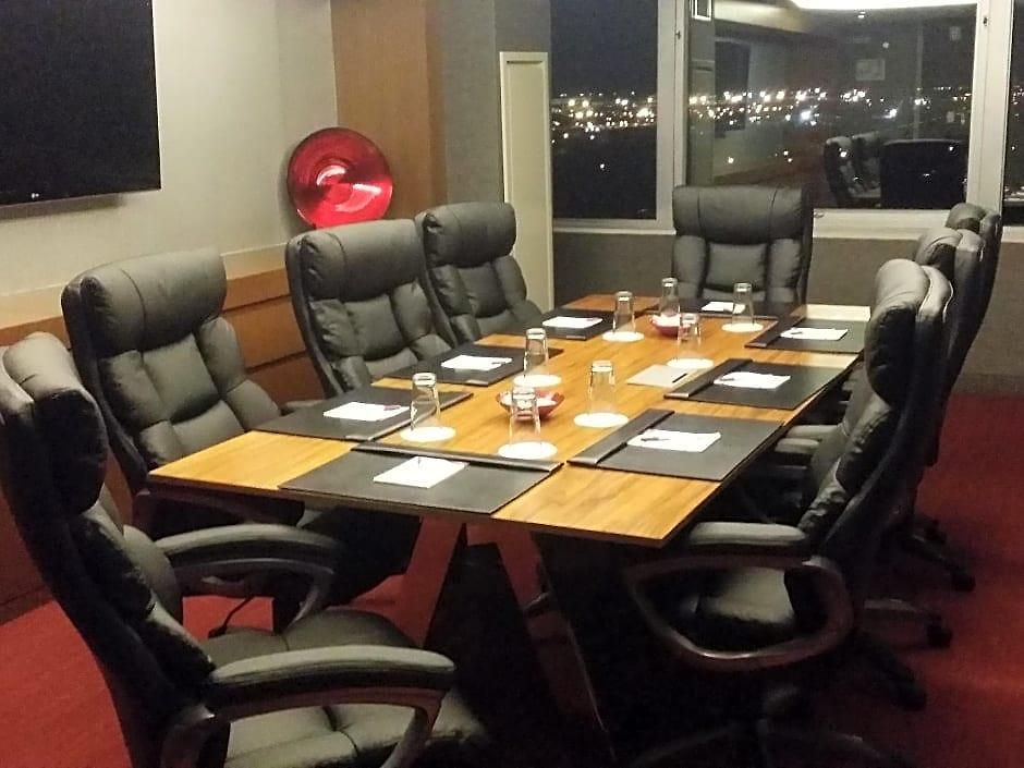Hotel Crowne Plaza Jfk Airport City, An Ihg 4*