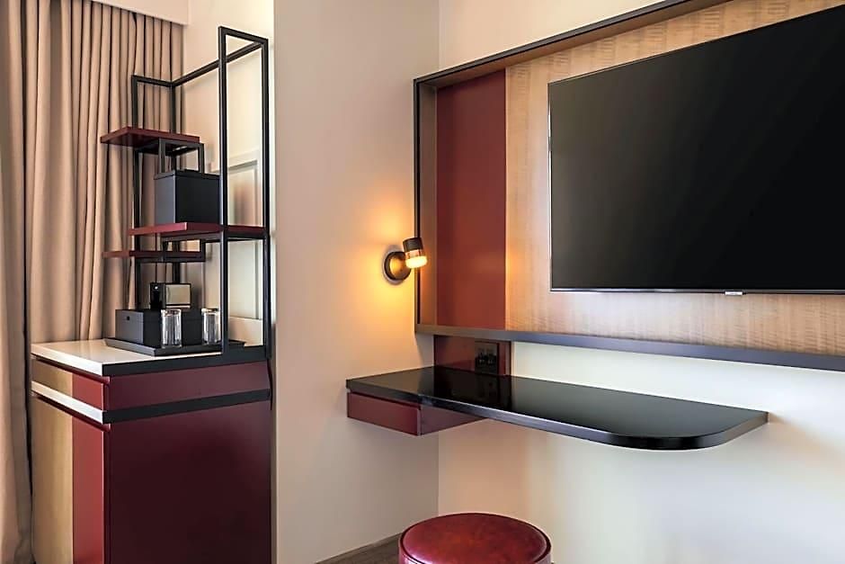 Renaissance Flushing At Tangram 4* New York