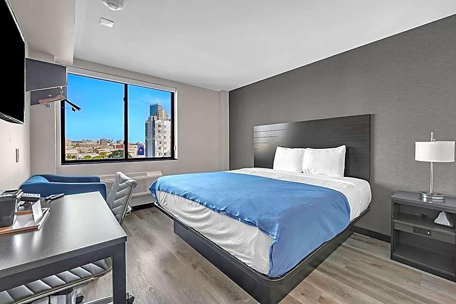 The - Long Island Hotel