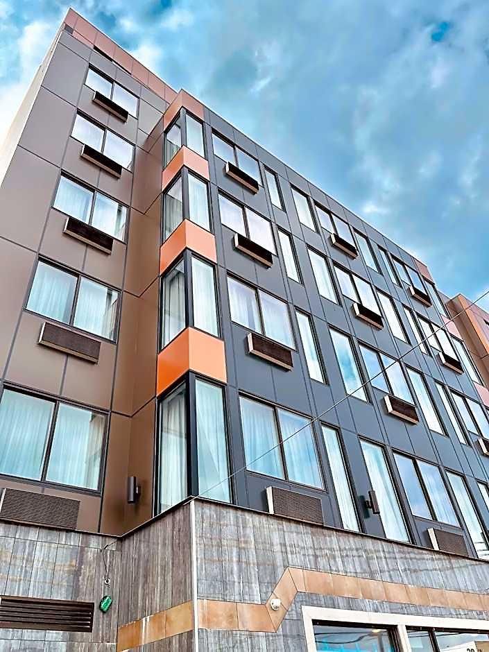 Hotel Capital Long Island 4*