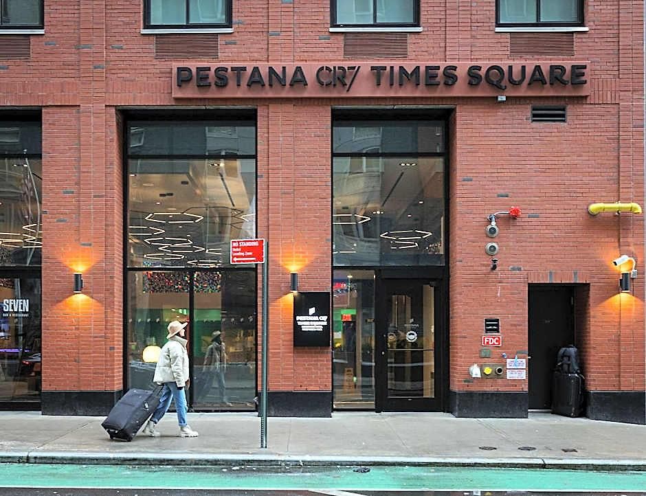 Pestana Cr7 Times Square Hotel 4*
