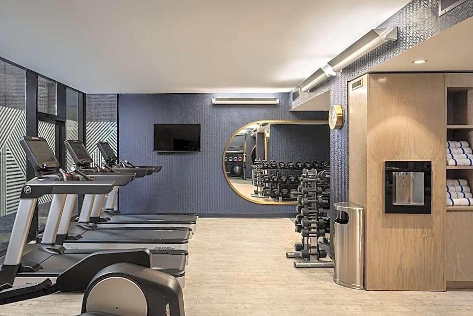 Motto By Hilton Chelsea Hotel 4*