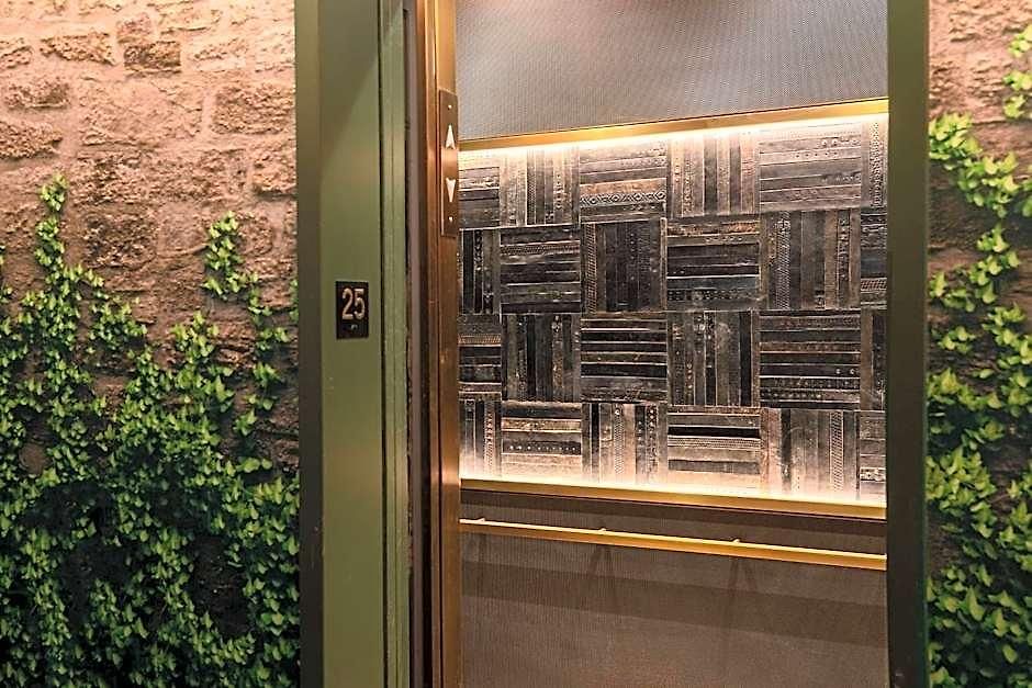 Hotel Renaissance Chelsea New York