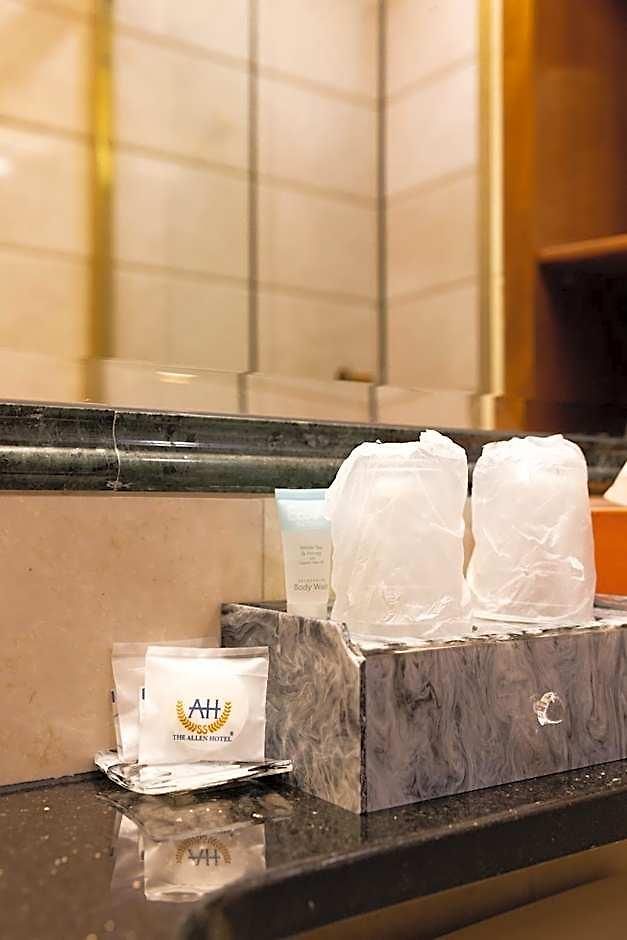 The Allen Hotel 4*