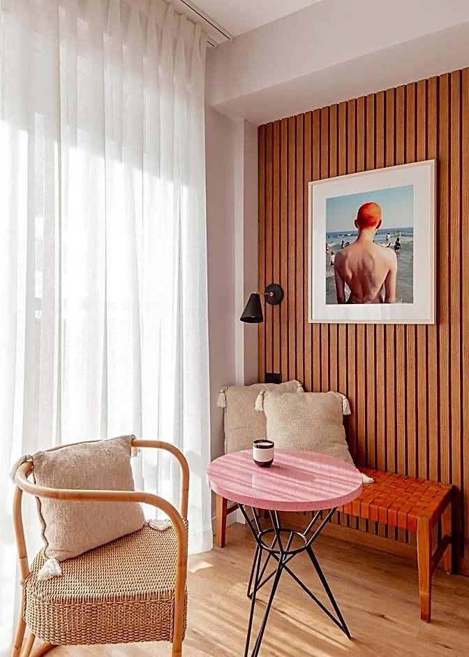 The Rockaway 4*