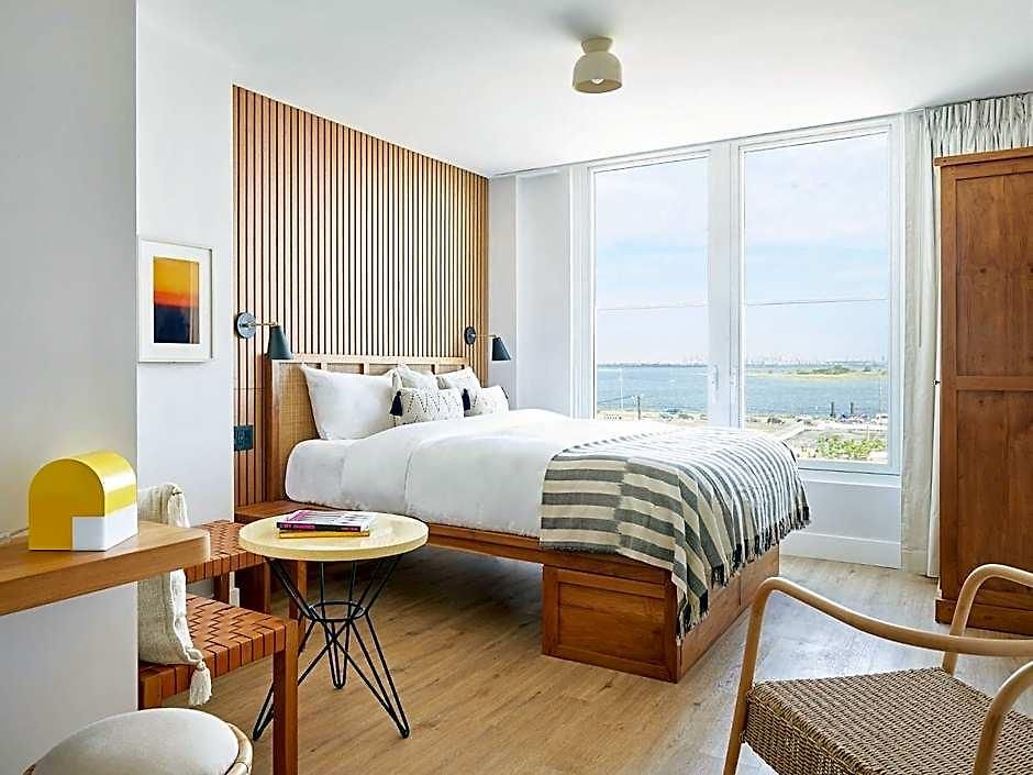 Hotel The Rockaway 4*