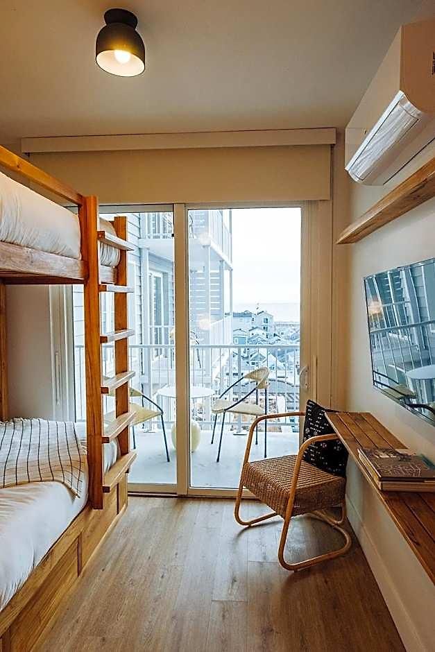 Hotel The Rockaway New York