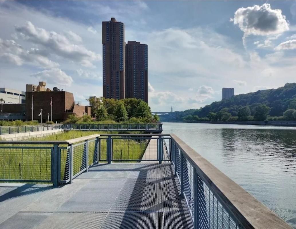 Lovely 2 Bedroom With 2 Entrance And Parking Apartment New York