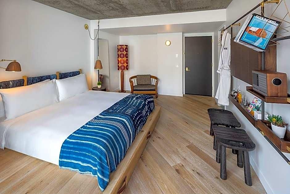 Hotel Made 4*