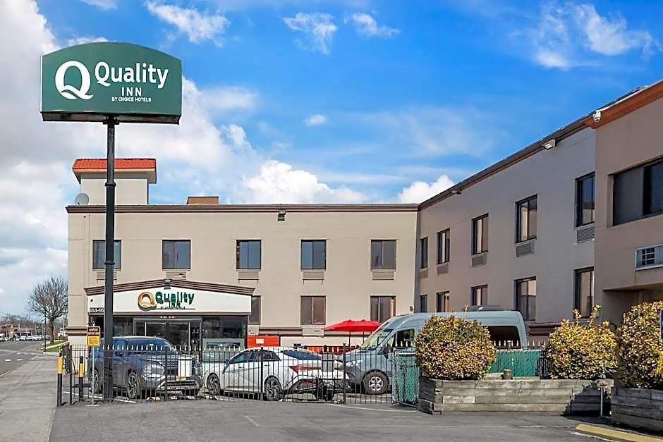 Quality Jfk Airport Rockaway Blvd Hotel 2*