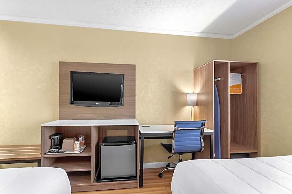 Quality Jfk Airport Rockaway Blvd Hotel