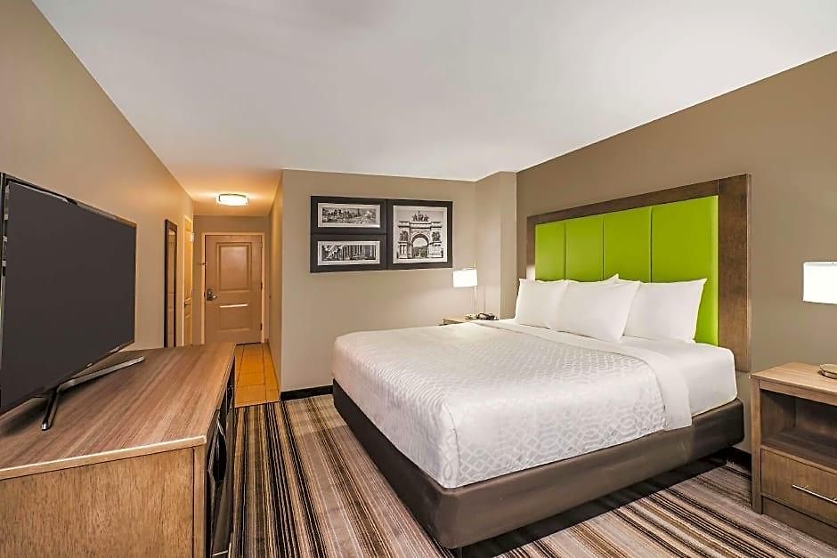 La Quinta By Wyndham Brooklyn