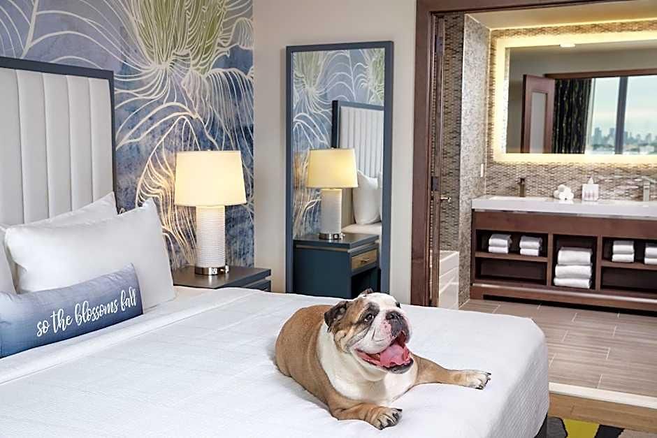 Hotel Indigo Flushing - Laguardia By Ihg