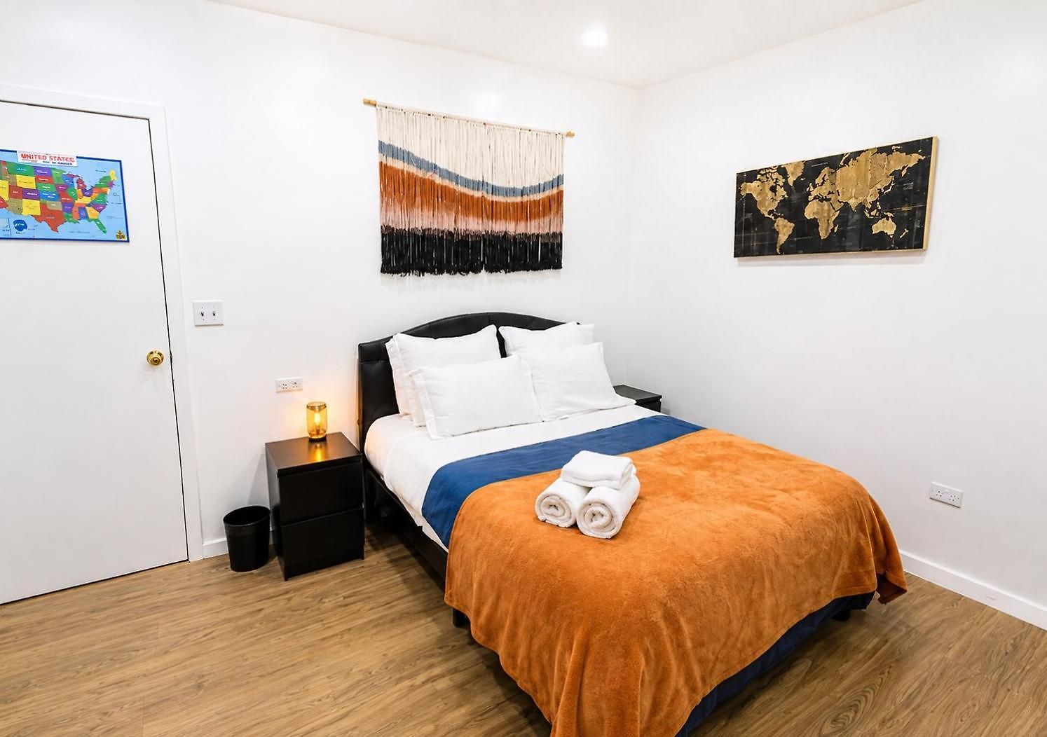 Next To Manhattan 2 Bedrooms - Subway 20 Steps, Manhattan 1 Stop