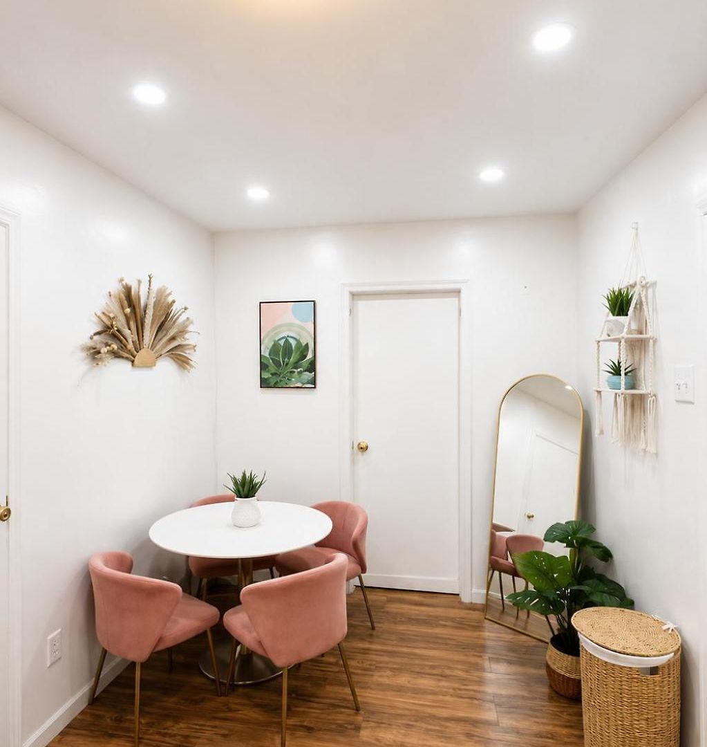 Next To Manhattan 2 Bedrooms - Subway 20 Steps, Manhattan 1 Stop Apartment *