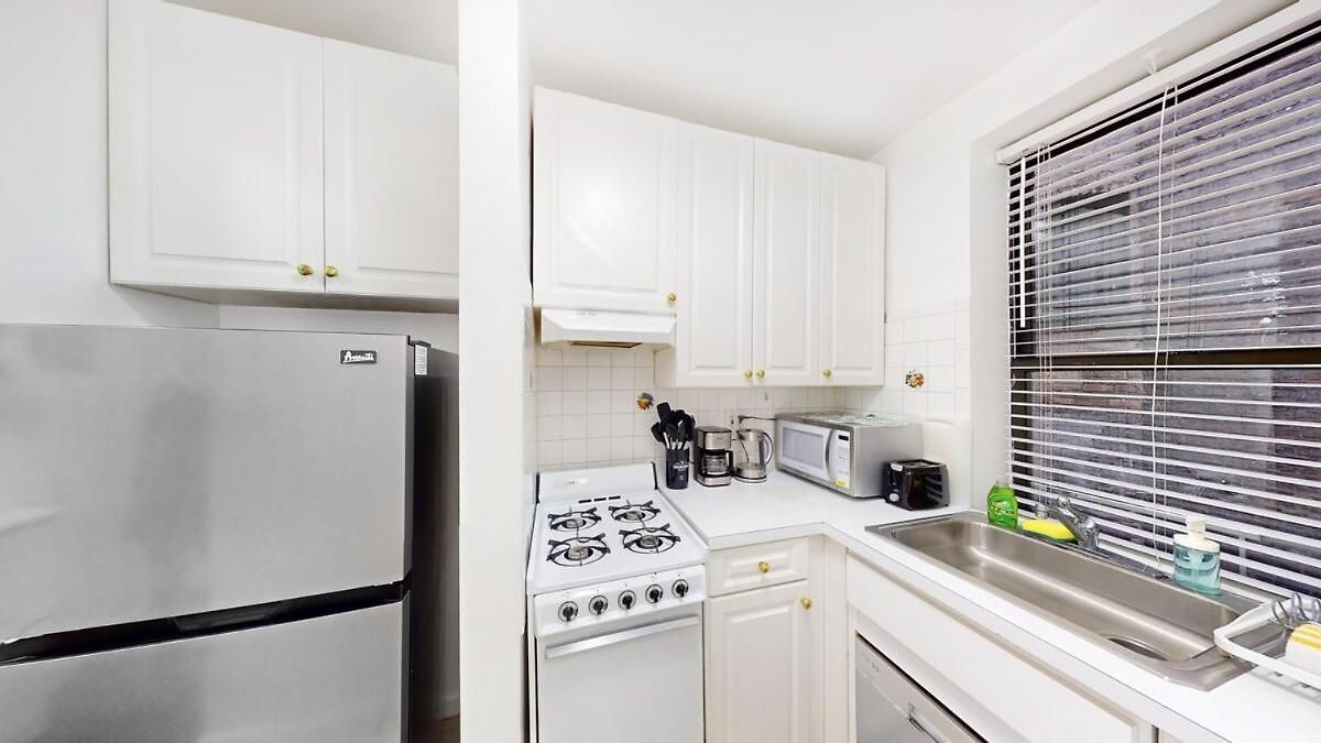 Close To Park, Lenox Hill & Ny Presbyterian Apartment *