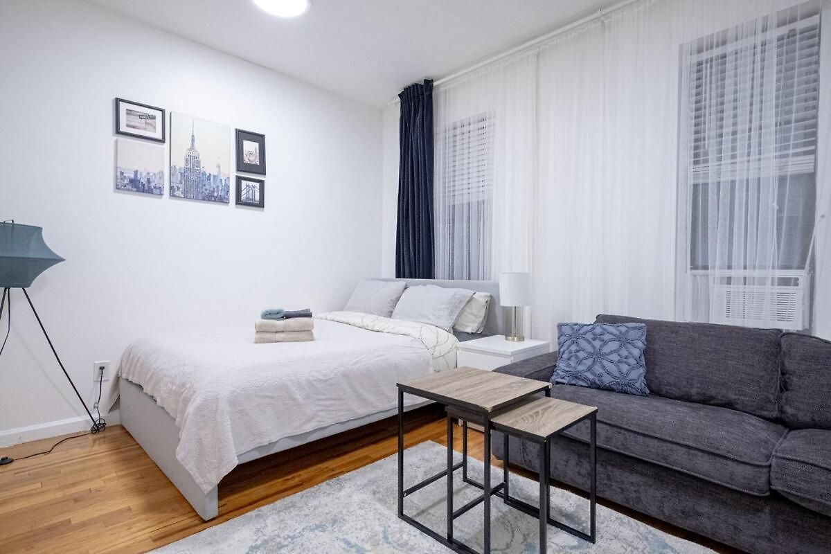 Close To Park, Lenox Hill & Ny Presbyterian New York