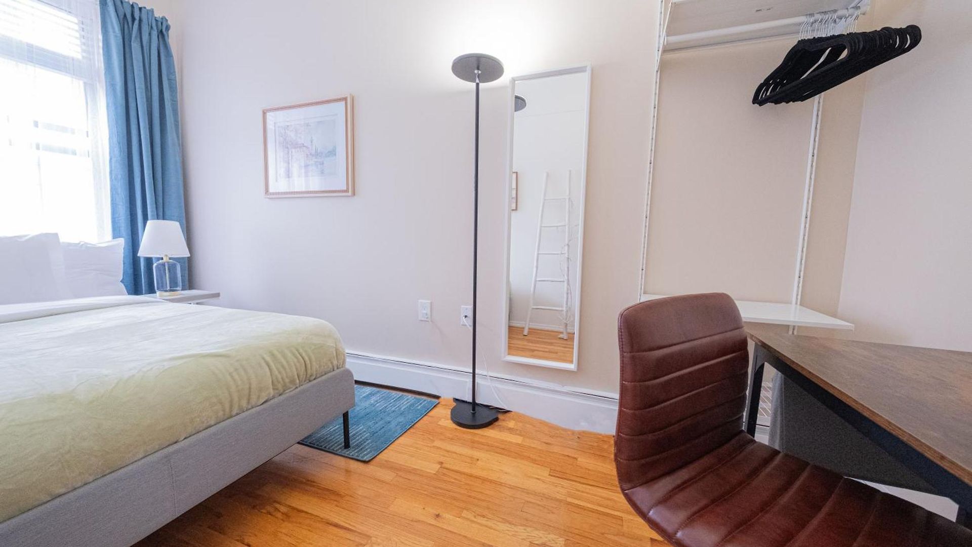 Apartment Sunlit 2br Park North Elevator & Laundry *