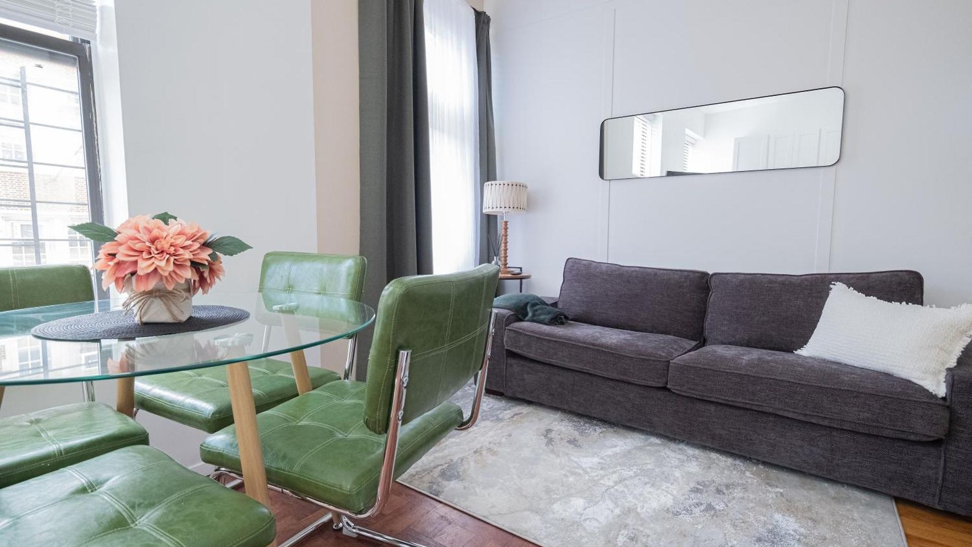 Apartment Sunlit 2br Park North Elevator & Laundry