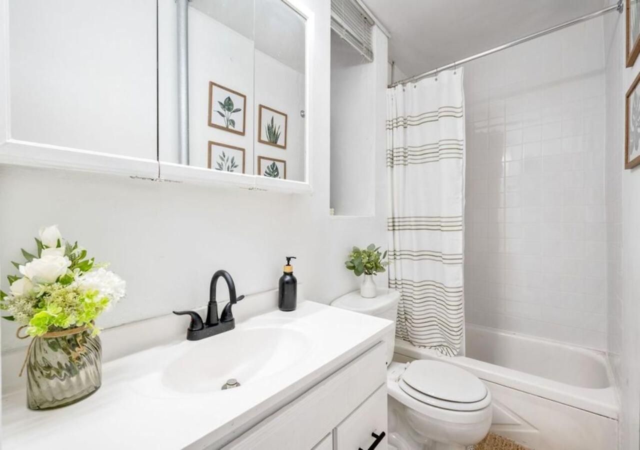Charming 3br In Nyc New York