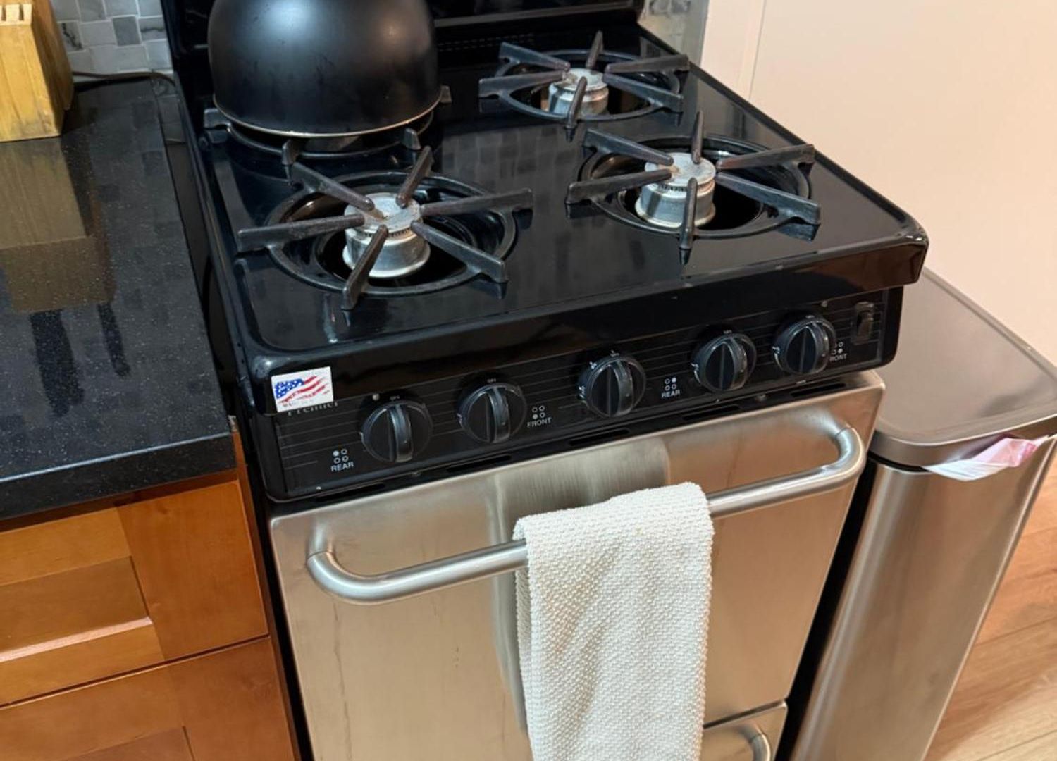 Time Square Port Authority Hudson Yard Midtown West Super Convenient 1st Floor 1-bedroom
