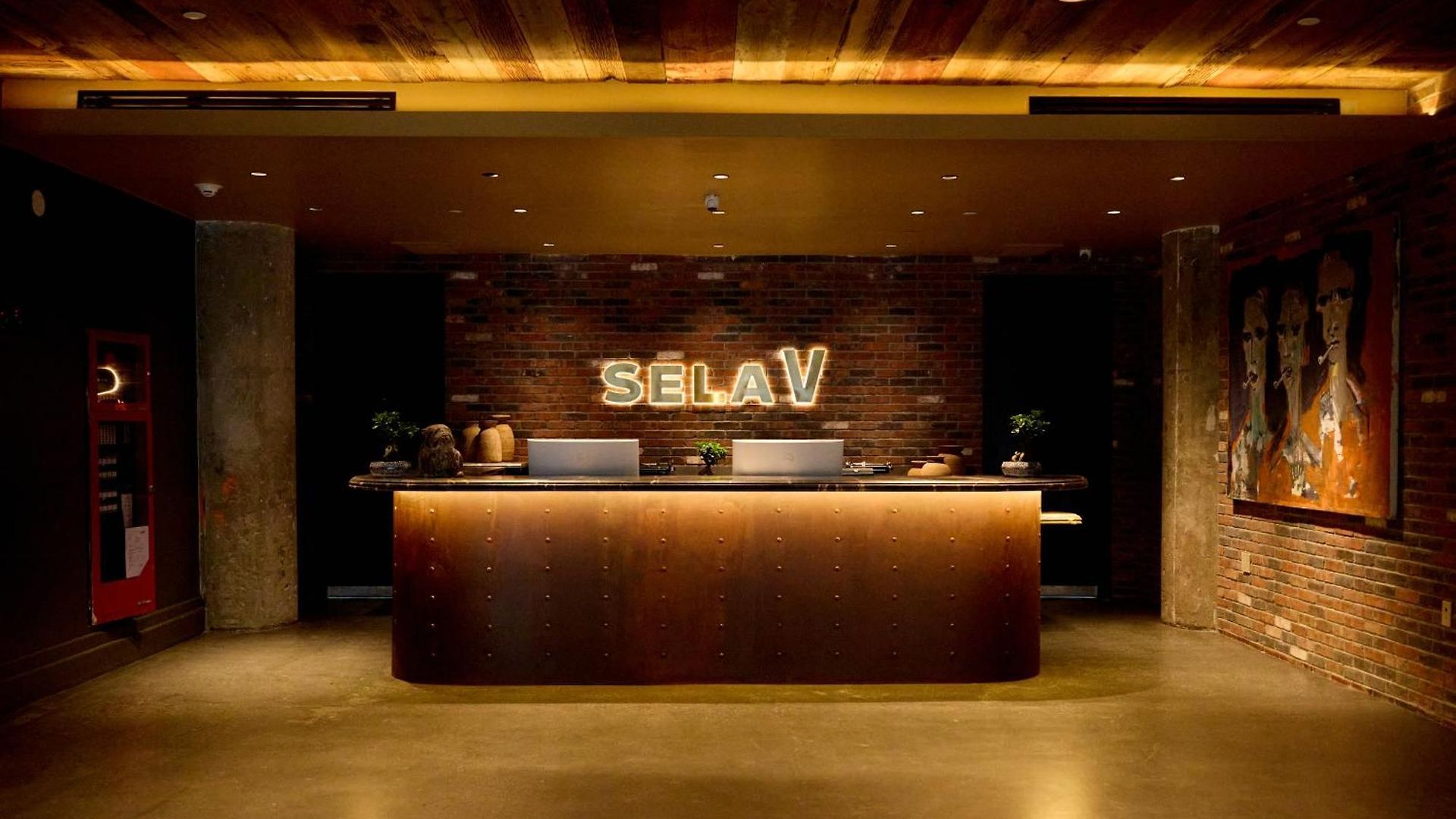 Hotel Sela V
