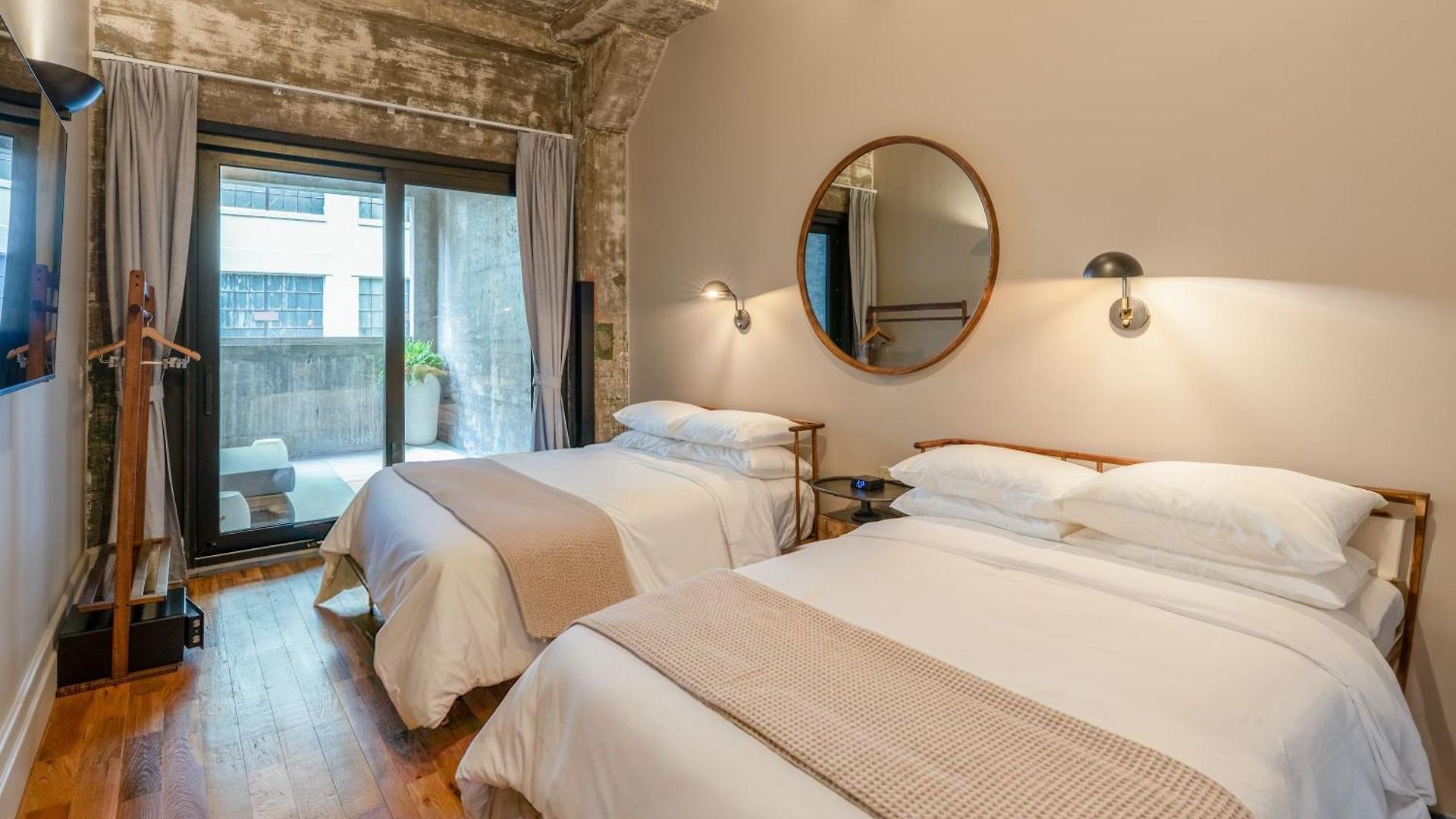 Hotel Sela V