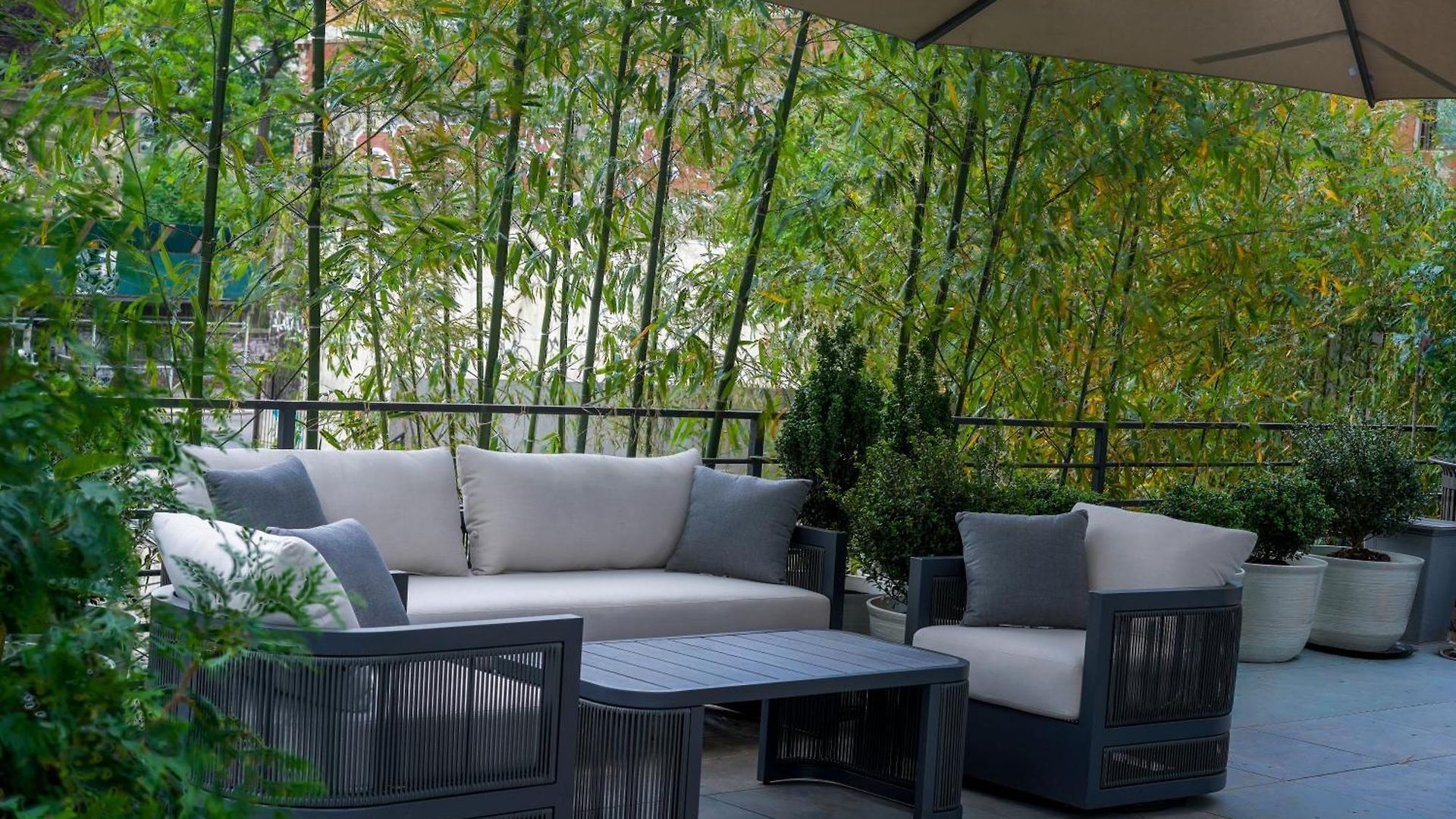 Hotel Sela V New York