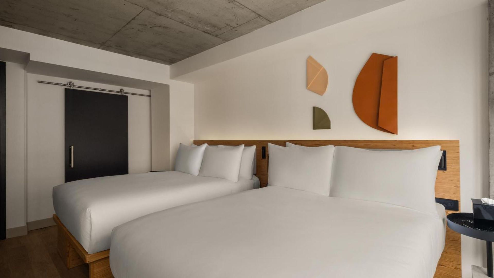 38 City, Tapestry Collection By Hilton Hotel