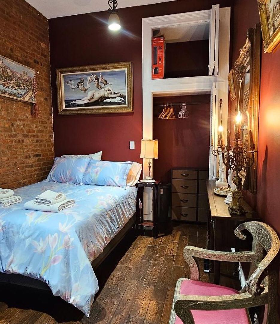 Homestay In A Luxurious Colonial Townhouse New York