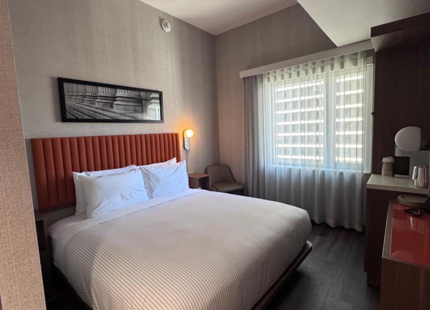 Cambria Times Square 3*