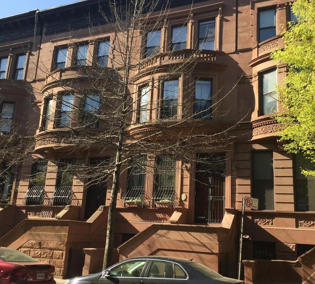 Lovely Brownstone In W Harlem 4 Bdr 3 Bath Garden * New York