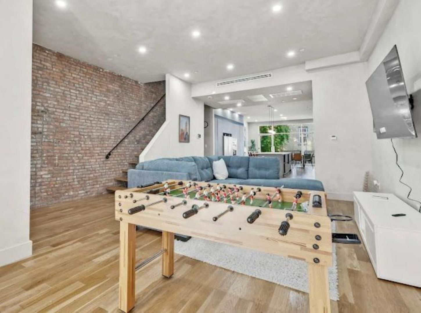 Homestay Jimmy's Brownstone Penthouse! Its Personal, Luxury, Your Away From Home!! New York