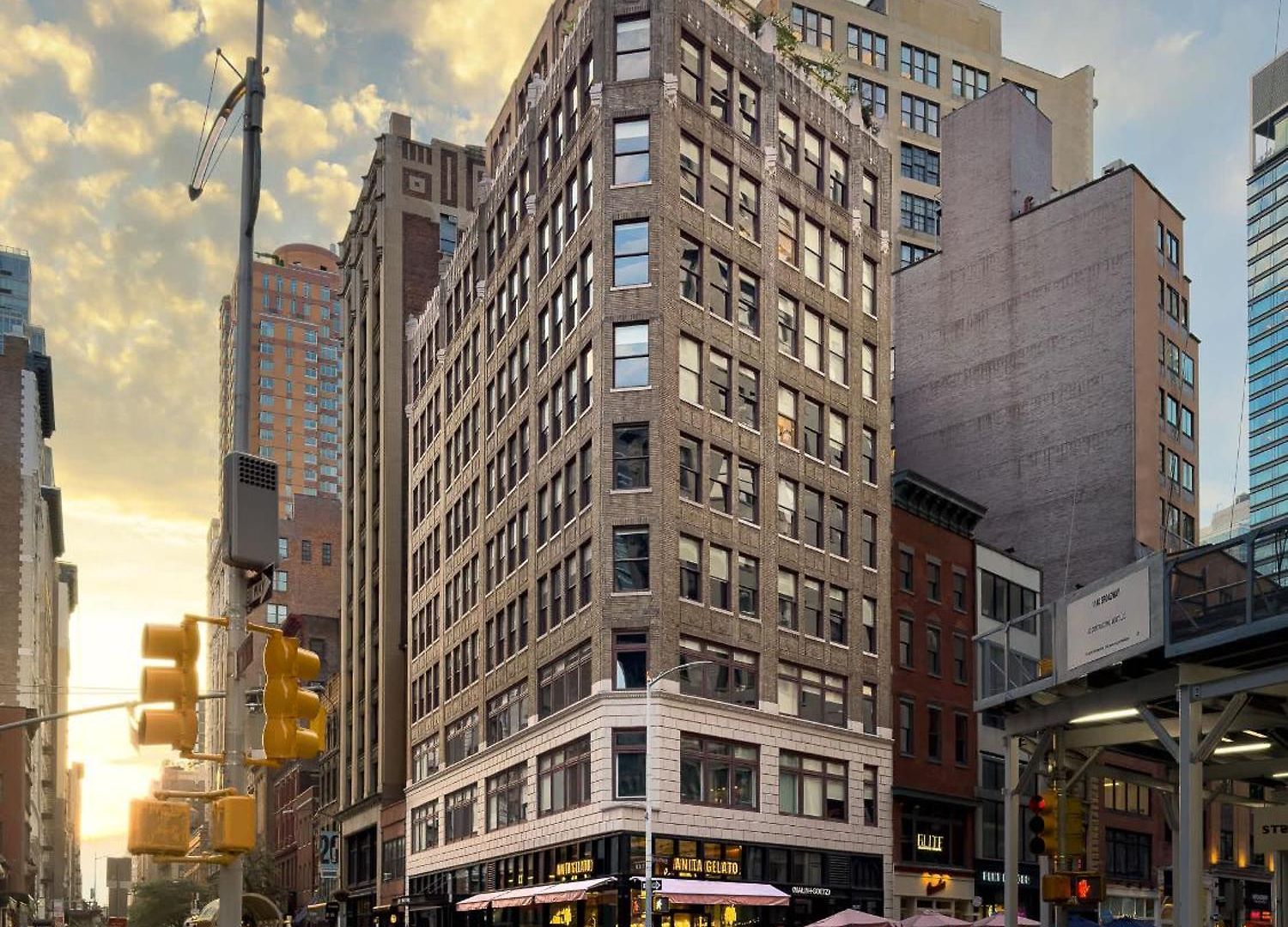 Inn Nomad At Return Policy Broadway *