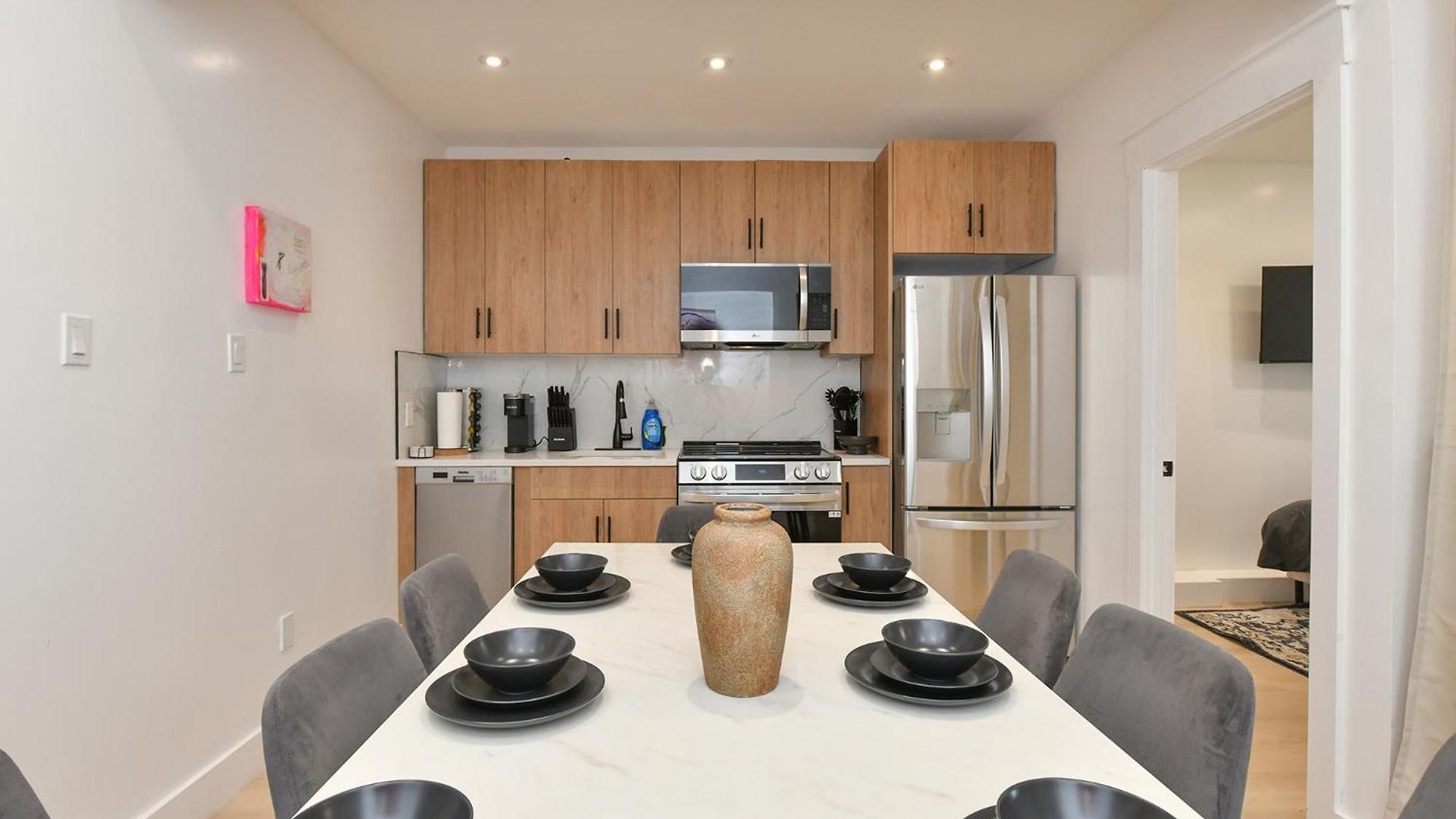 Aparthotel Designer Seaport - Sleeps 14 *
