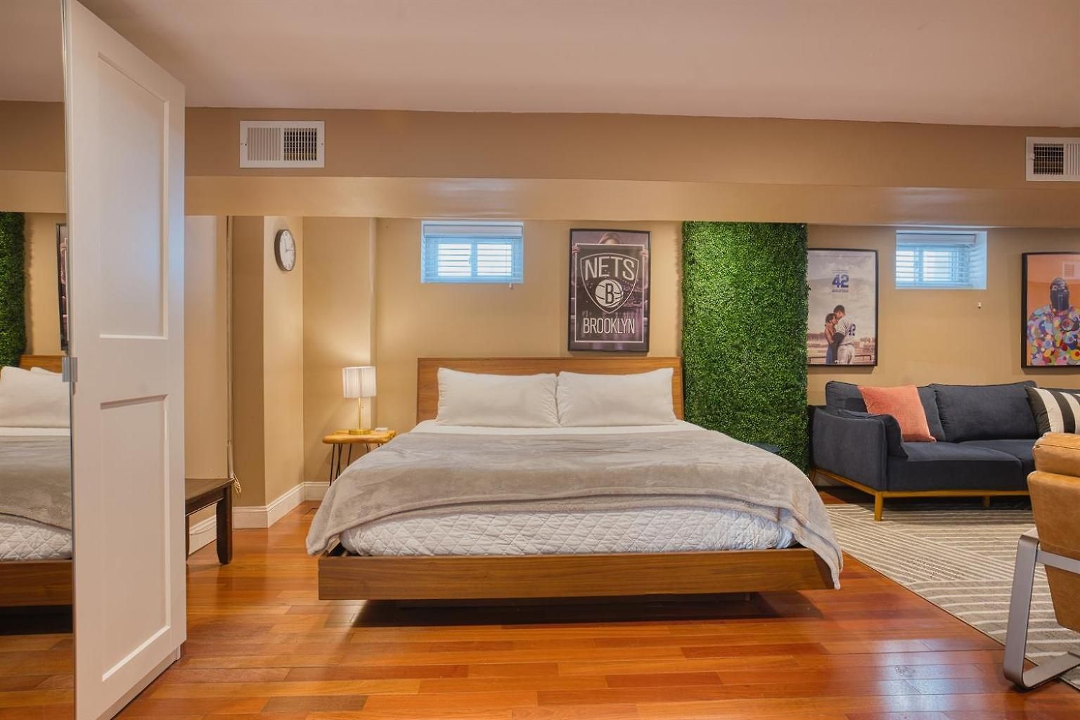 4Br Near Prospect Park Off-Street Parking Outdoor Space 3 Kings, 1 Queen