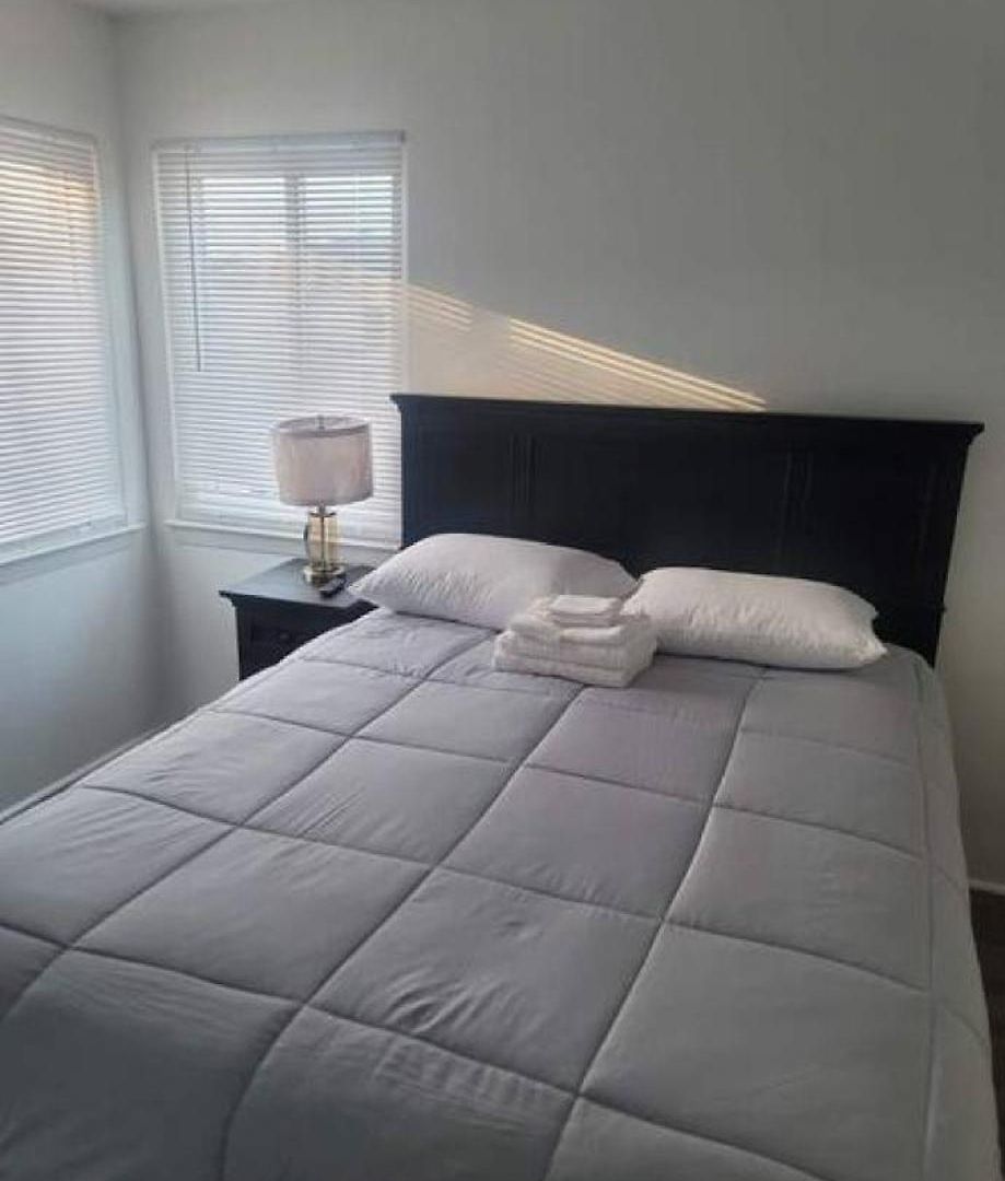 Cozy Queens Ny Near Jfk Sleeps 4 Comfortable 3 Bedroom With Great Wifi Quiet Residential Location