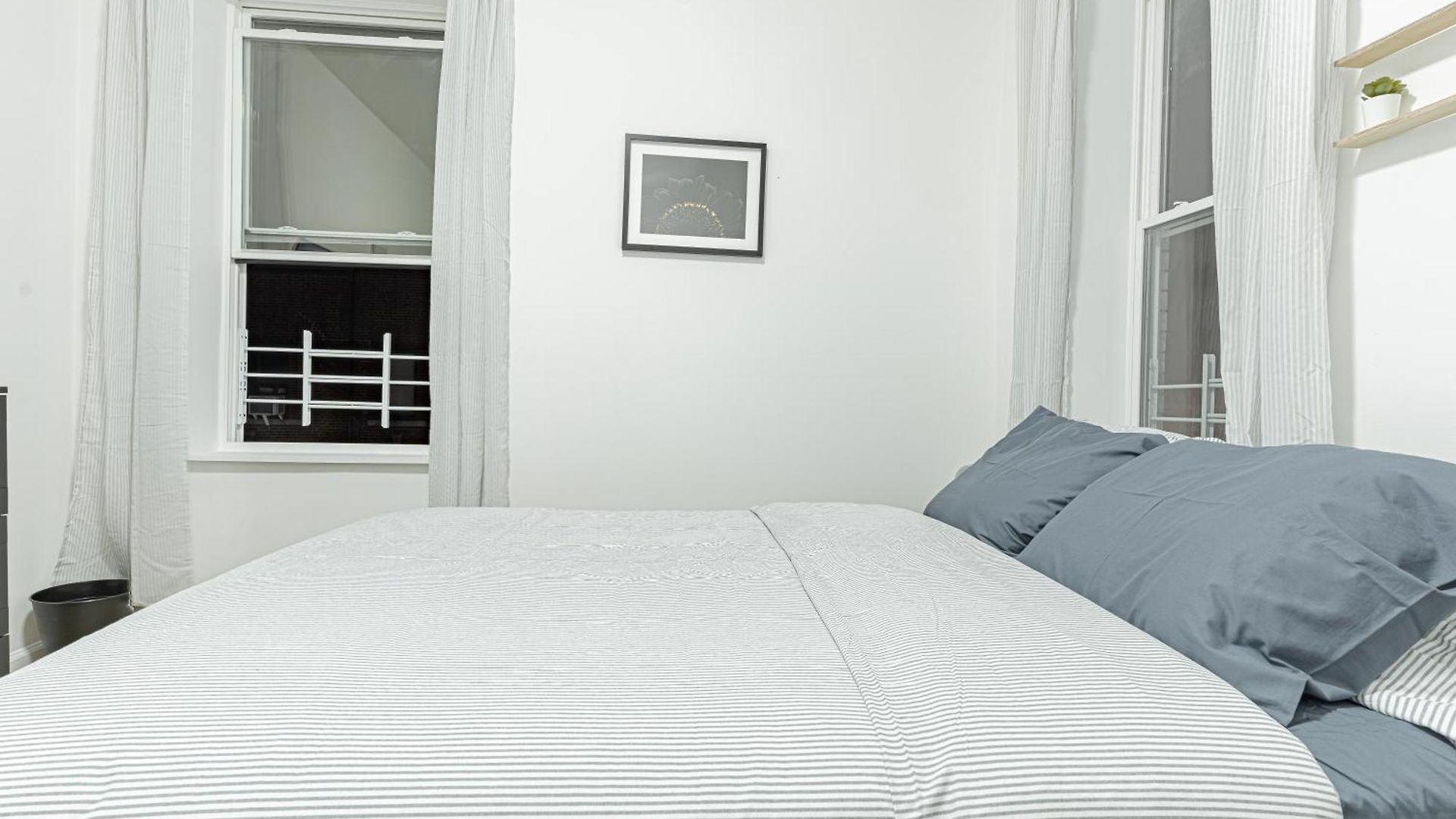 Modern 2br Near Laguardia & Subways Aparthotel