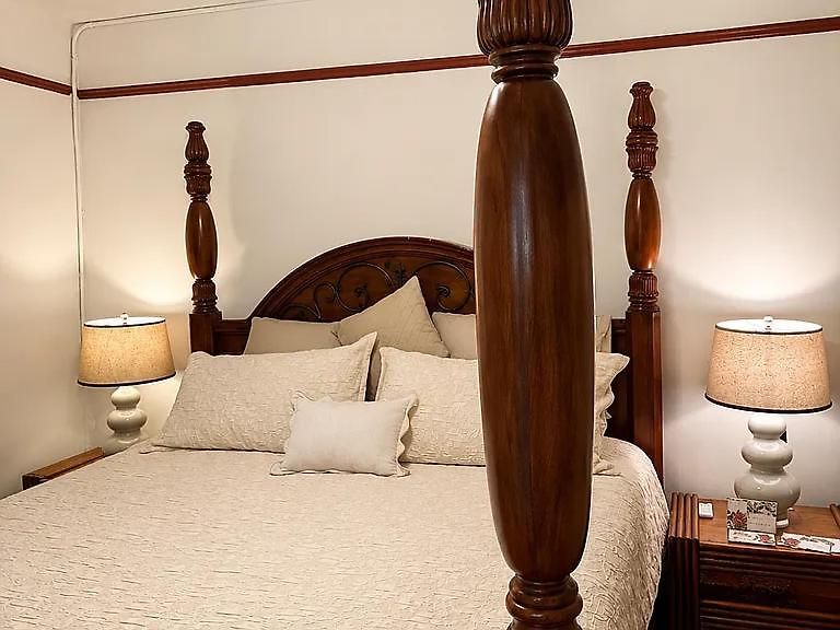 Holiday home Luxury Pre-war Townhouse Bronx 5br