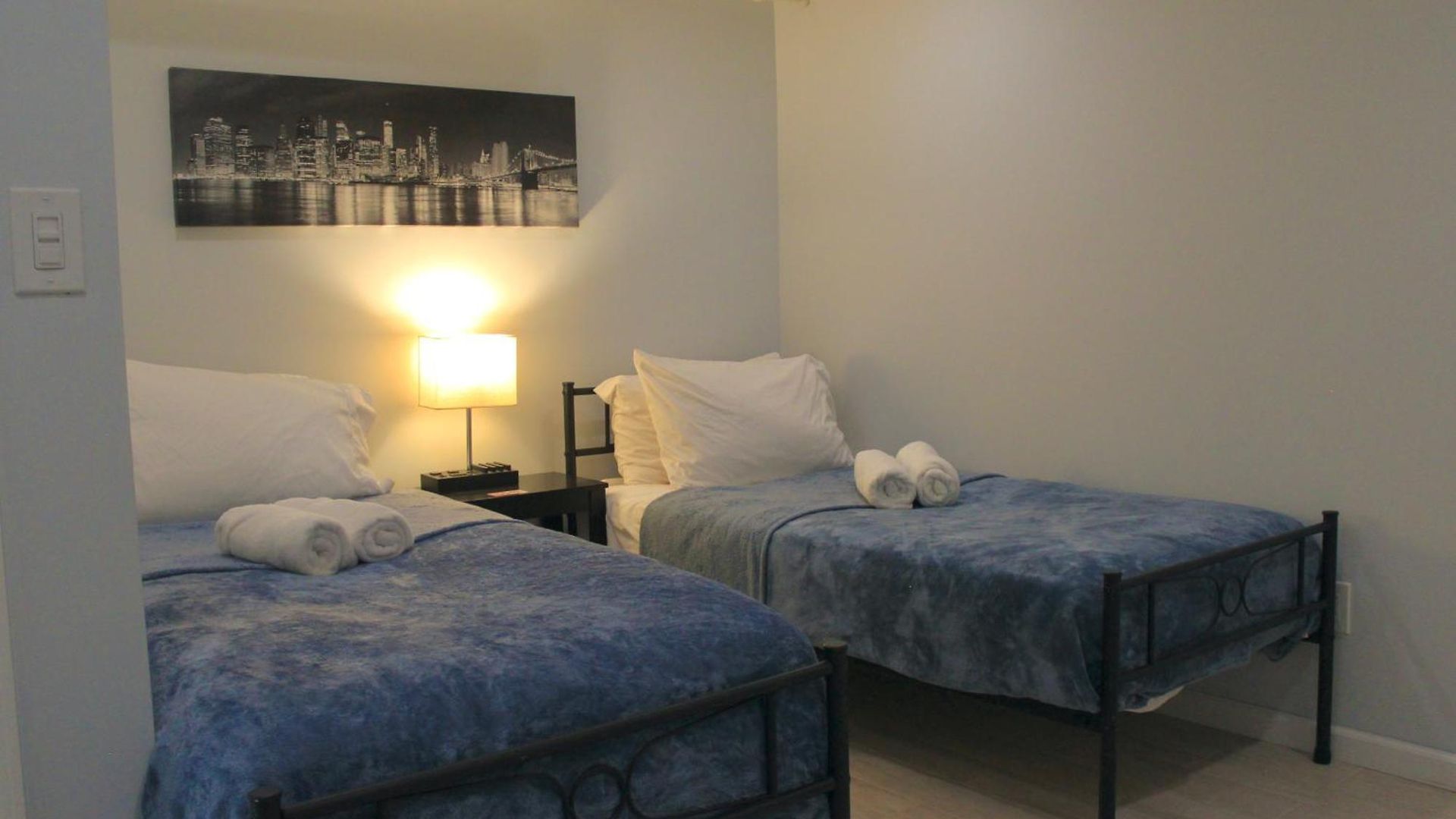 Aparthotel Minutes From Manhattan 2-bedroom In Lic Astoria Queens New York