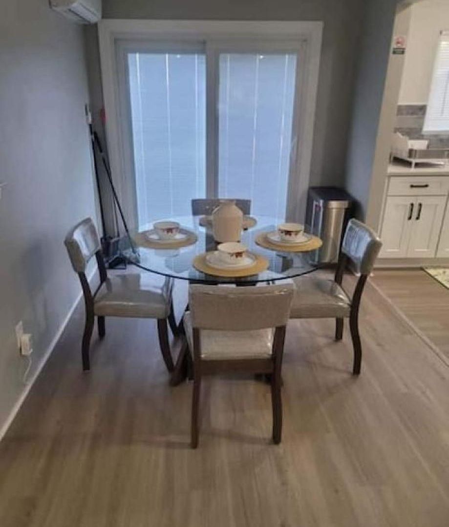 Cozy Queens Ny Near Jfk Sleeps 4 Comfortable 3 Bedroom With Great Wifi Quiet Residential Location Holiday home New York