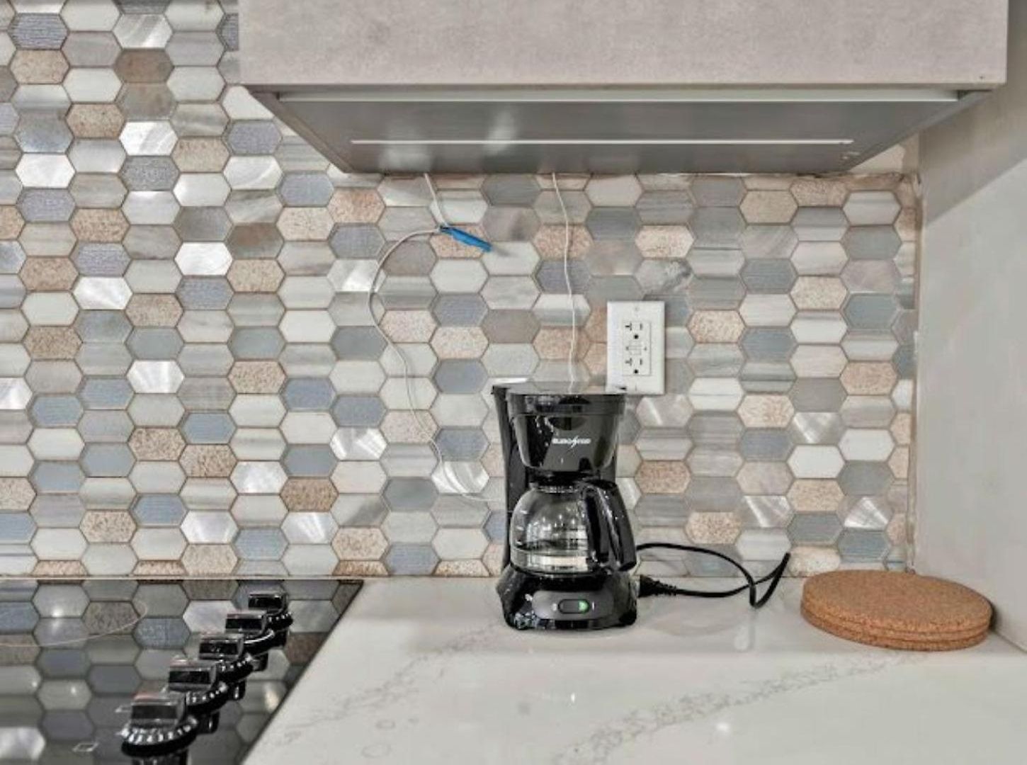 Homestay Jimmy's Brownstone Penthouse! Its Personal, Luxury, Your Away From Home!!