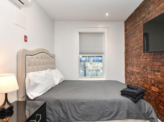 Modern Chic 3br-heart Of Fidi Seaport New York
