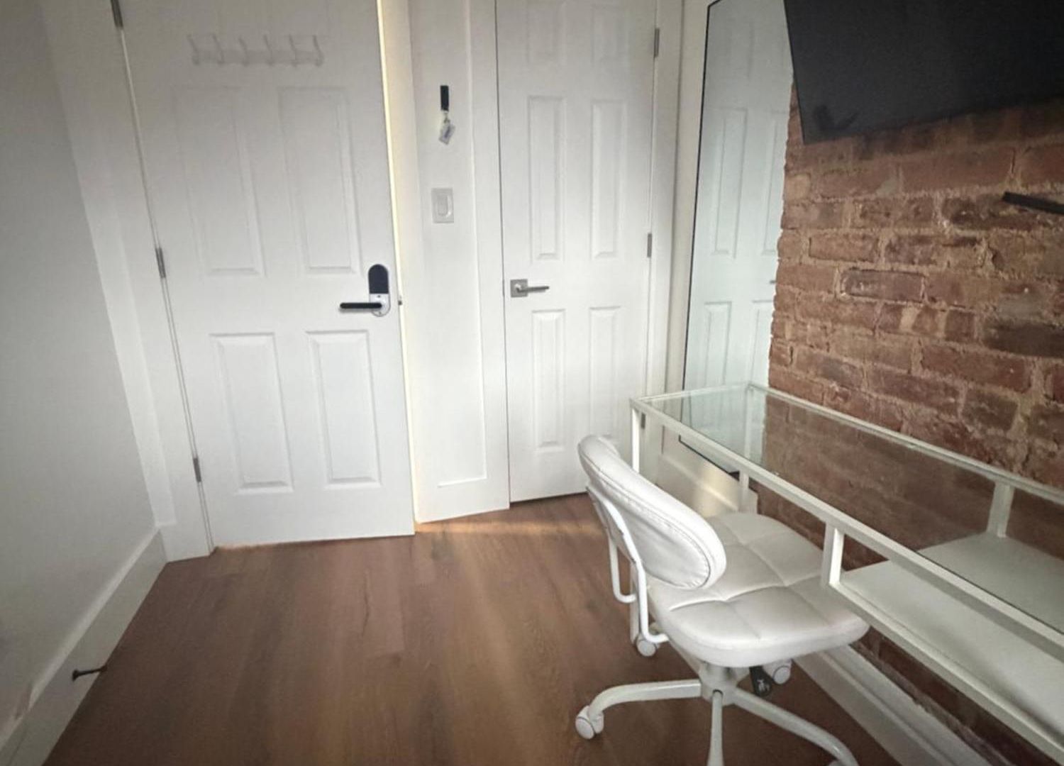 Guest house The Revival Near Times Square
