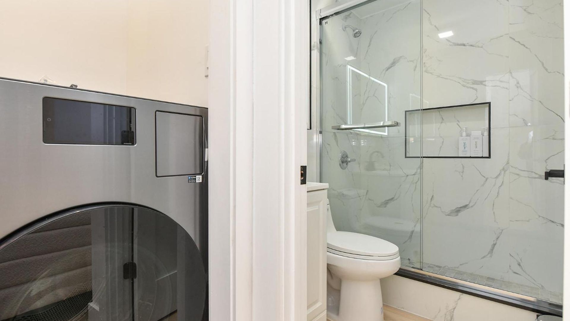 Designer Seaport - Sleeps 14 Aparthotel New York
