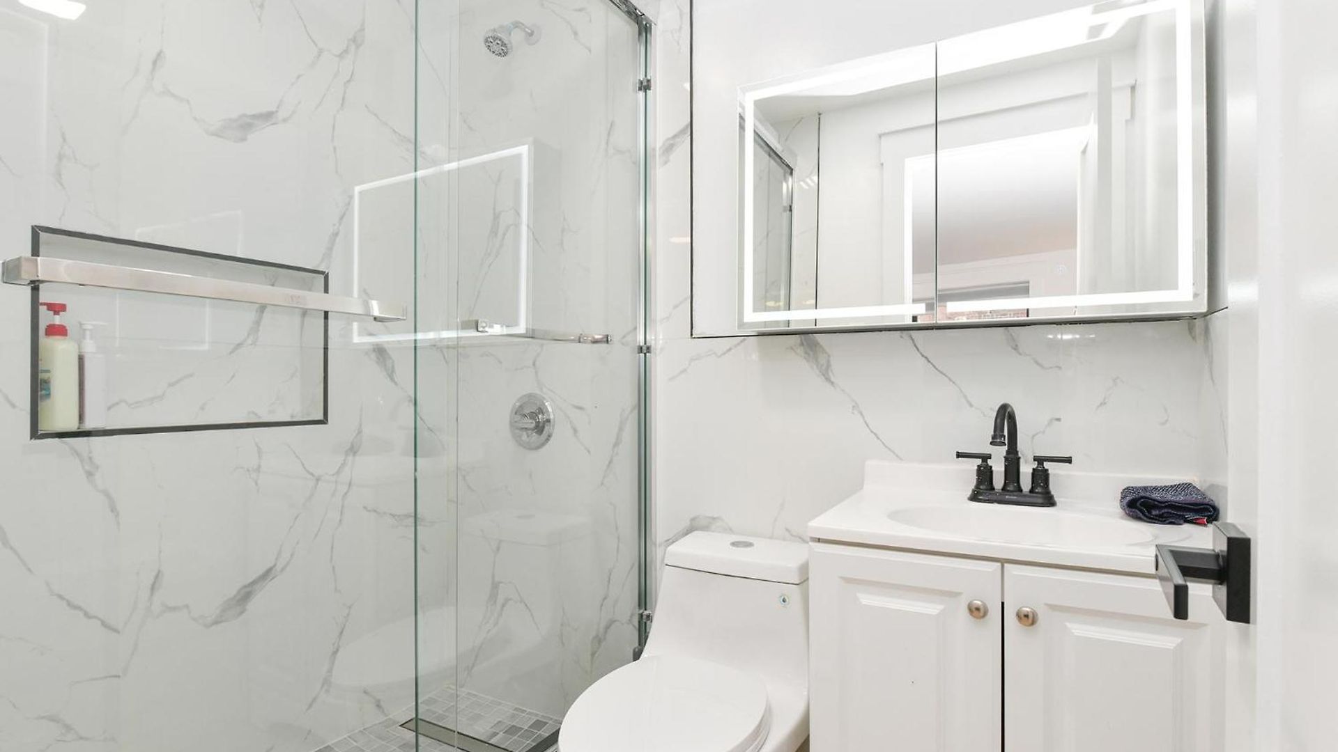 Luxury 3br Waterfront Escape In Fidi Seaport