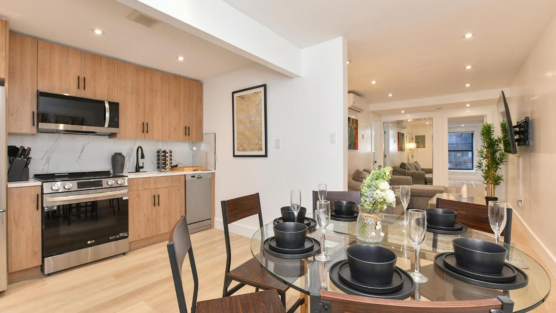 The Minute -3 Bedrooms -sleeps 13 Aparthotel New York