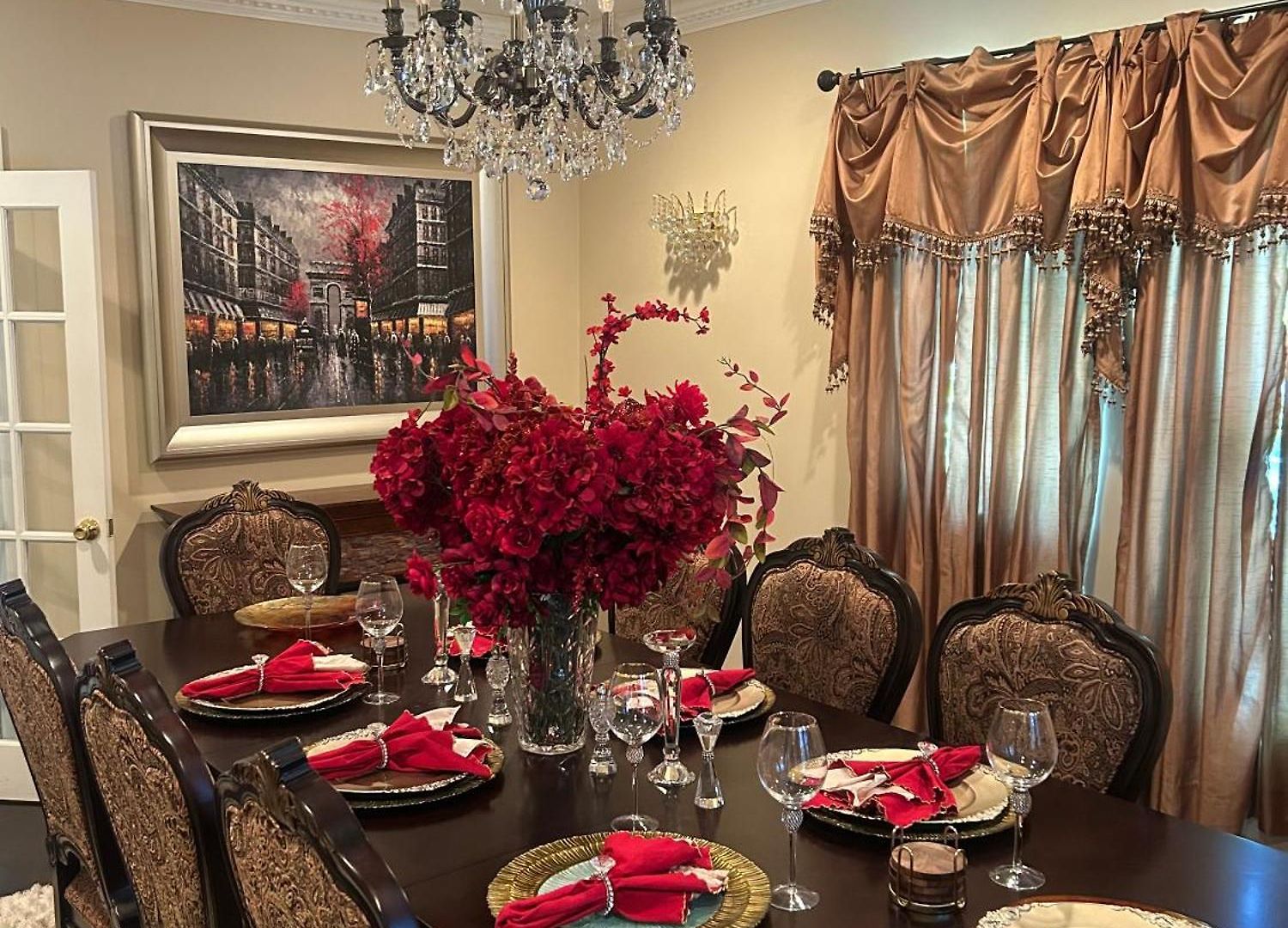 Holiday home Luxury Pre-war Townhouse Bronx 5br *