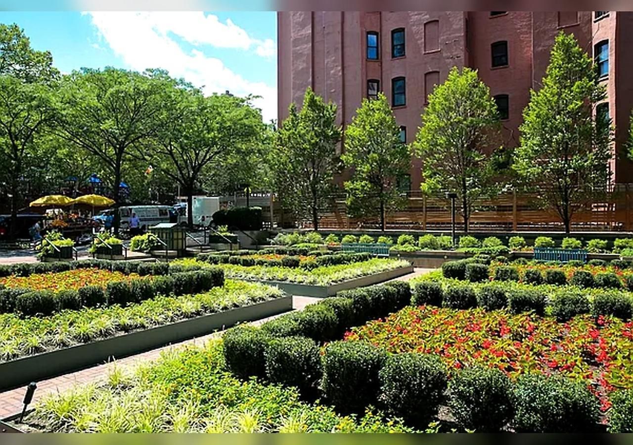 In Nyc Steps Away From Park Homestay New York