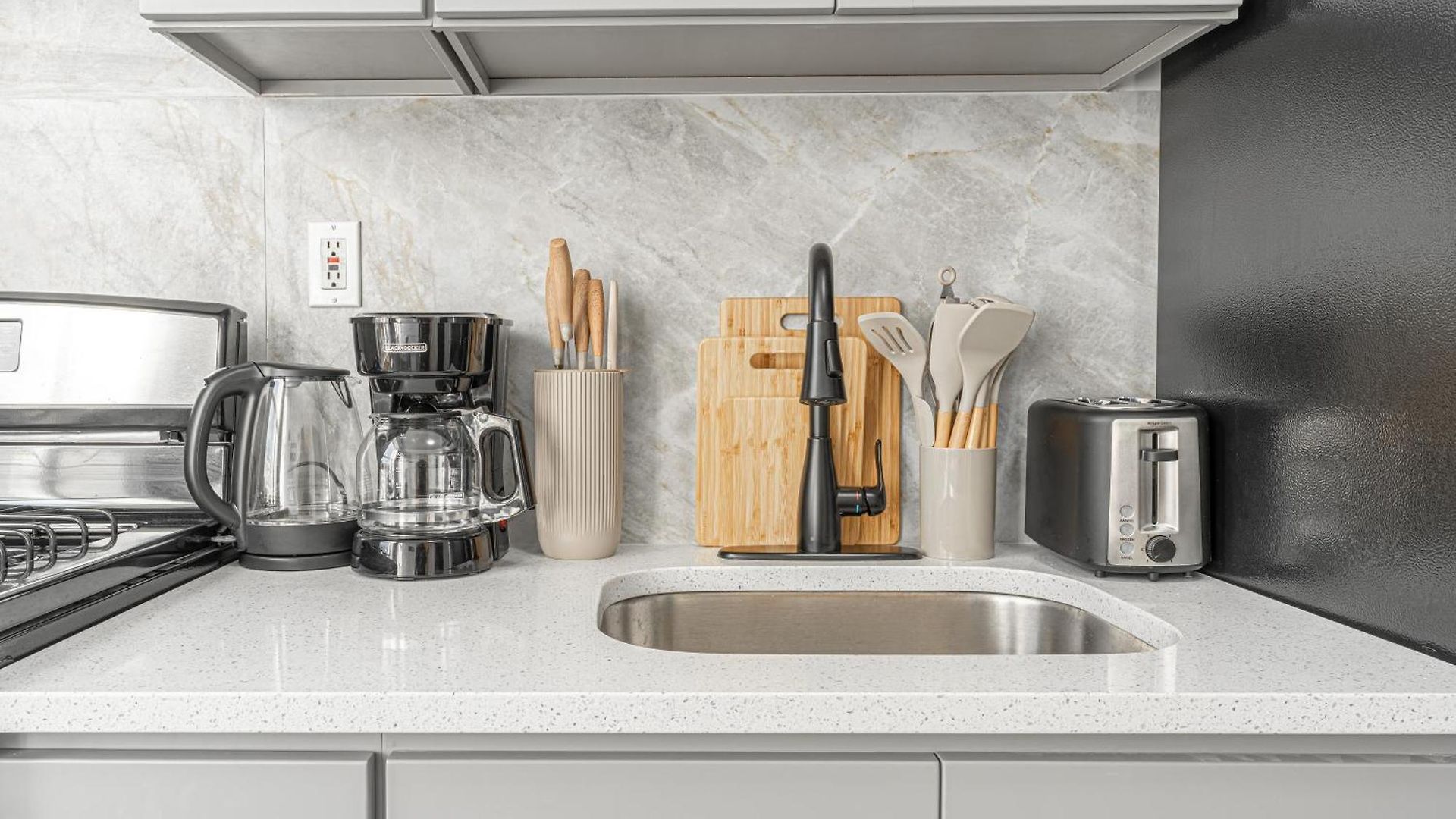 Aparthotel Modern 2br Near Laguardia & Subways